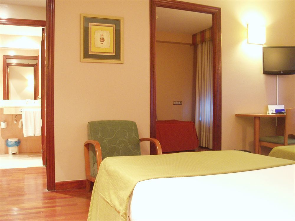 Hotel Carreno Oviedo Exteriér fotografie
