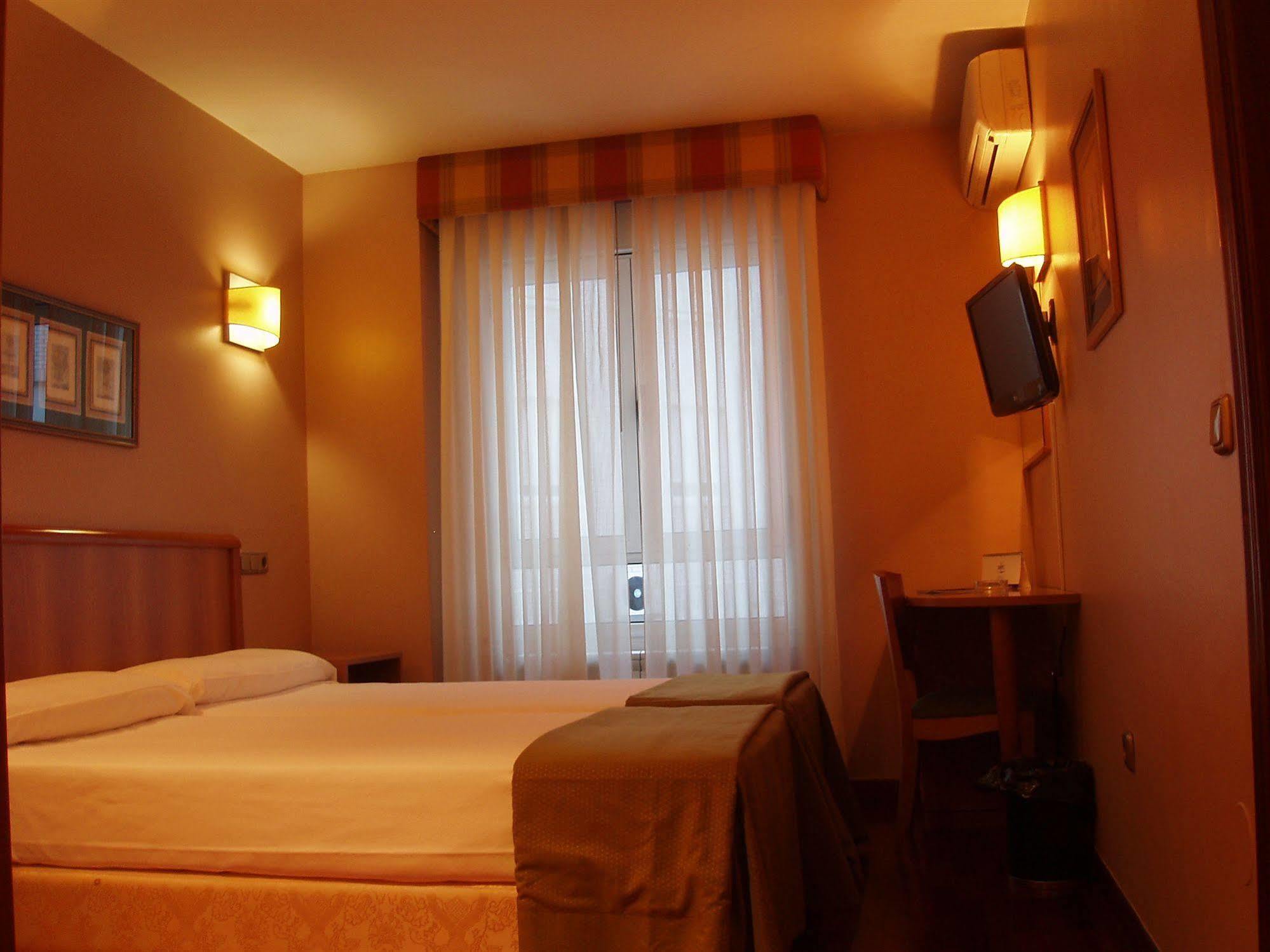 Hotel Carreno Oviedo Exteriér fotografie