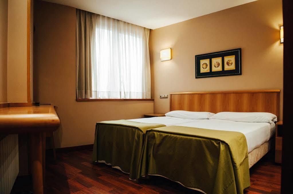 Hotel Carreno Oviedo Exteriér fotografie